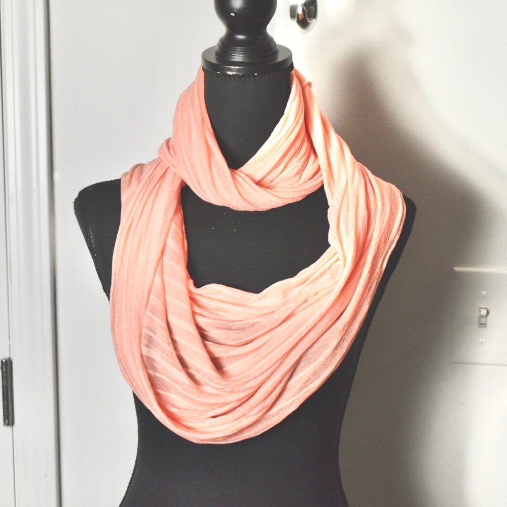 Infinity wrap scarf - Picture 5 of 5